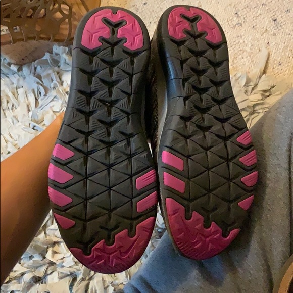 Nike running shoes - Picture 5 of 8